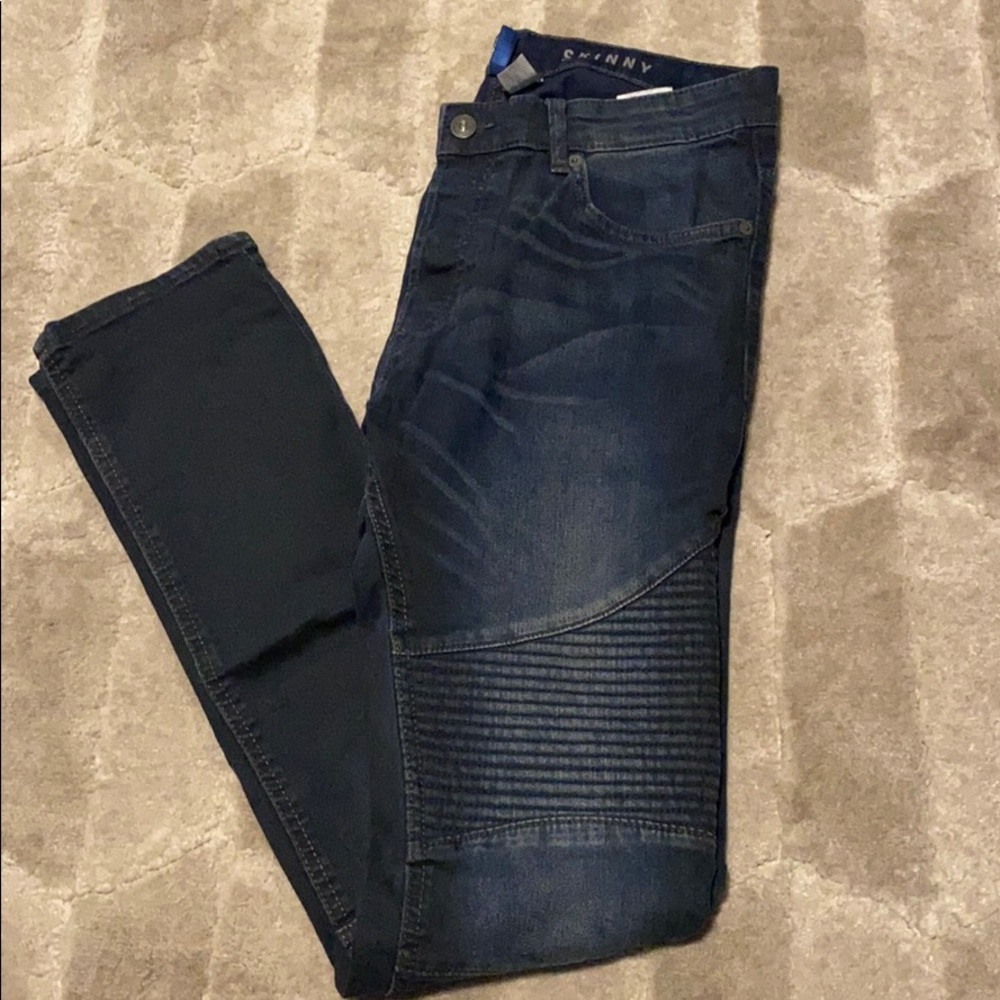 Like new DIVIDED JEANS